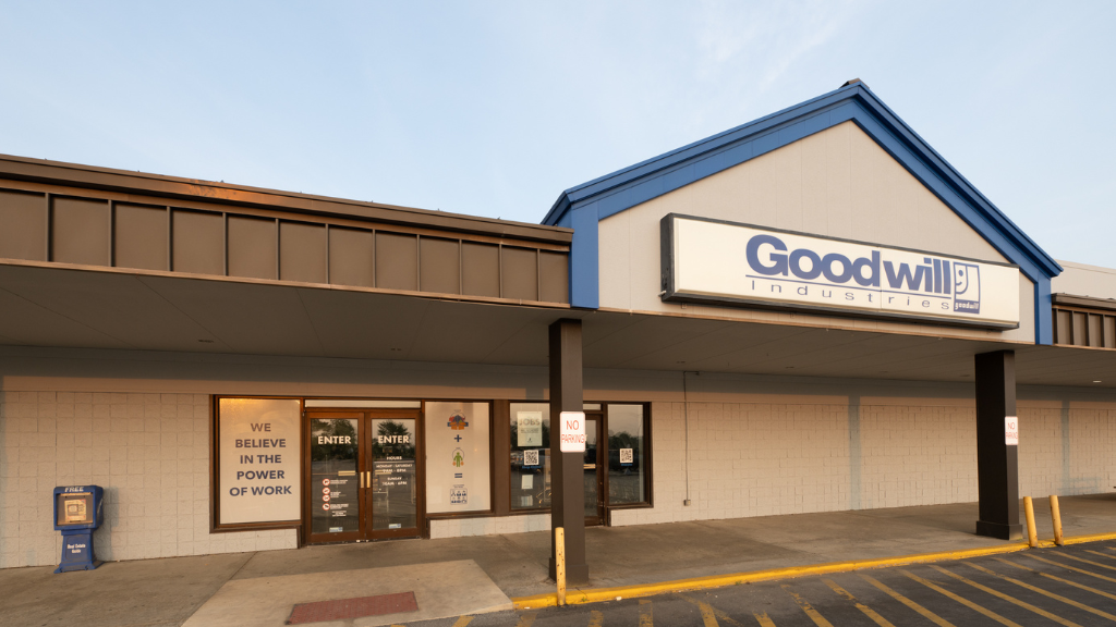 Goodwill Ashland retail storefront