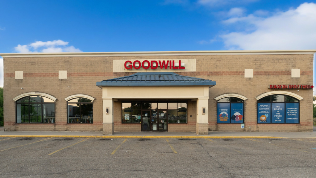 Goodwill Kent/Ravenna retail storefront